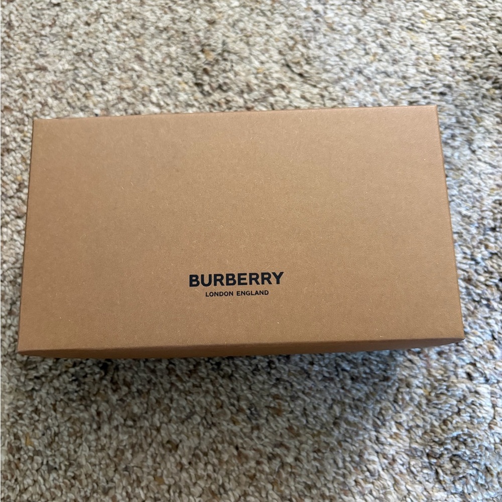 Burberry Brown Gift Box